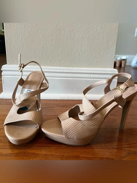 Women's Nude Platform Wedge Sandals