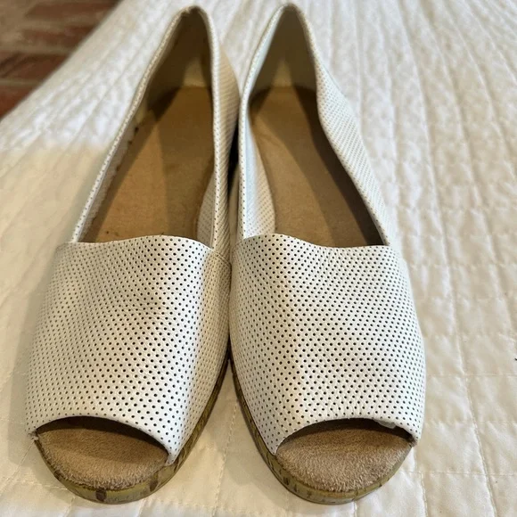 AEROSOLES White Perforated Peep-Toe Wedge Flats