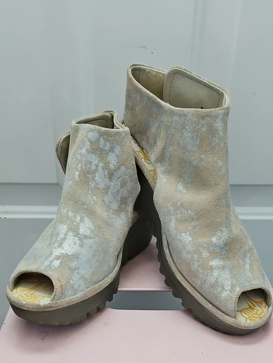 Fly London Peep Toe Suede Wedge Sandals Metallic Size 39