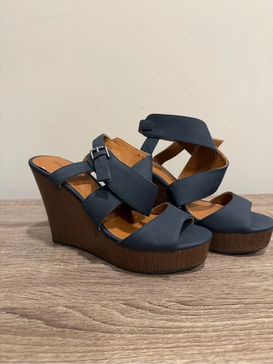 Indigo Navy Crisscross Wedge Sandals with Wood-Textured Platform