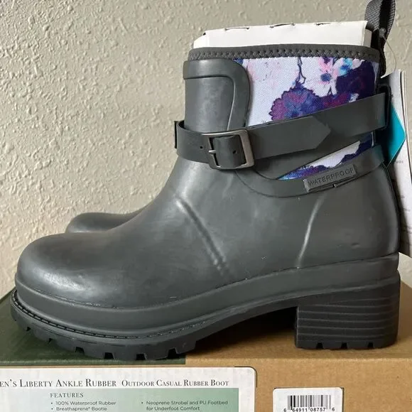 NIB Liberty Ankle Rubber Muck Boots Size 6