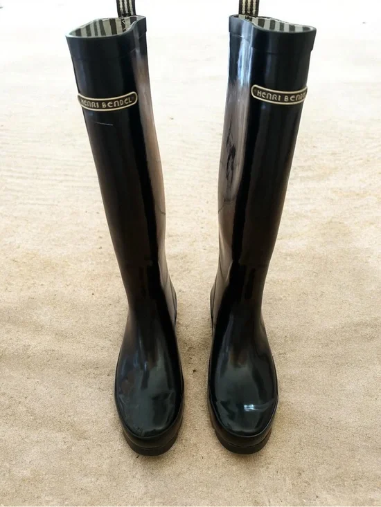 Vintage Henri Bendel 