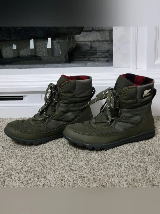 SOREL Women's Whitney Short Lace Insulated Waterproof Winter Boots, Size 6