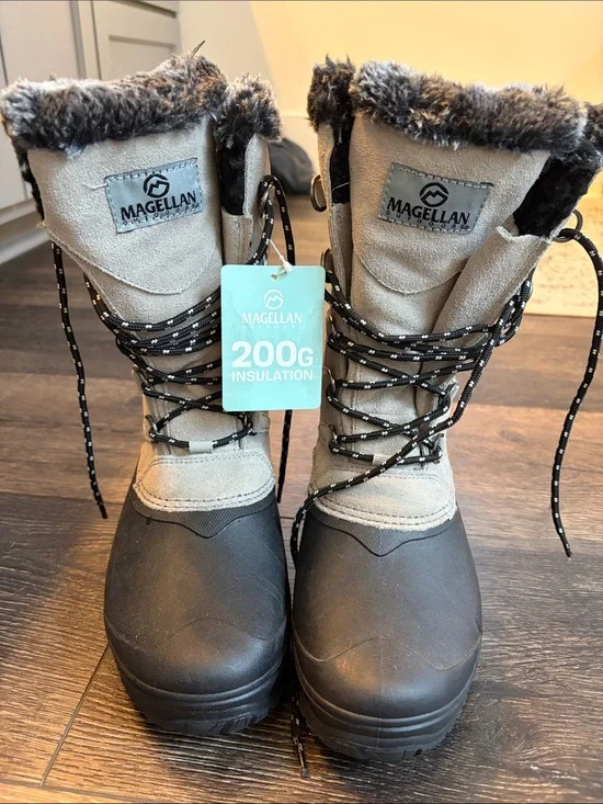 Magellan Outdoors Women’s Tan and Black Insulated Snow Boots