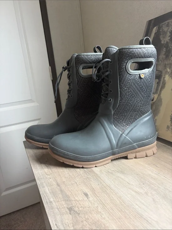 Women’s Bogs  Gray All-Weather Lace-Up Boots