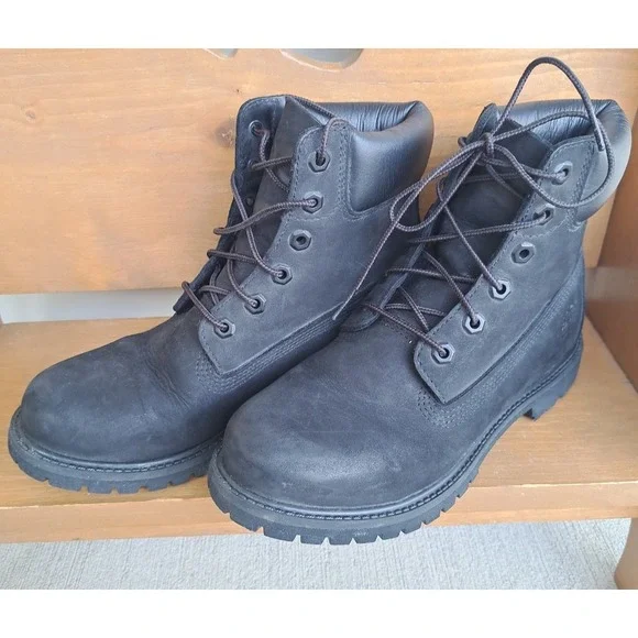 Timberland Women's Premium 6-inch Waterproof Boots Black Nubuck Leather 8.5 M