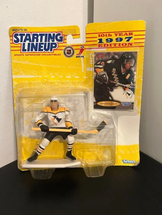 Starting Lineup Jaromir Jagr Pittsburgh Penguins NHL 1997 Action Figure