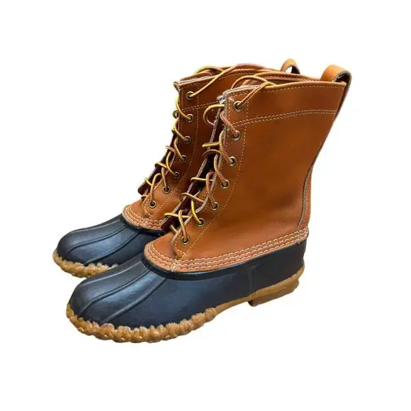 LL Bean Women's size 8 Brown Leather Lace Up Round Toe Winter Duck Boots