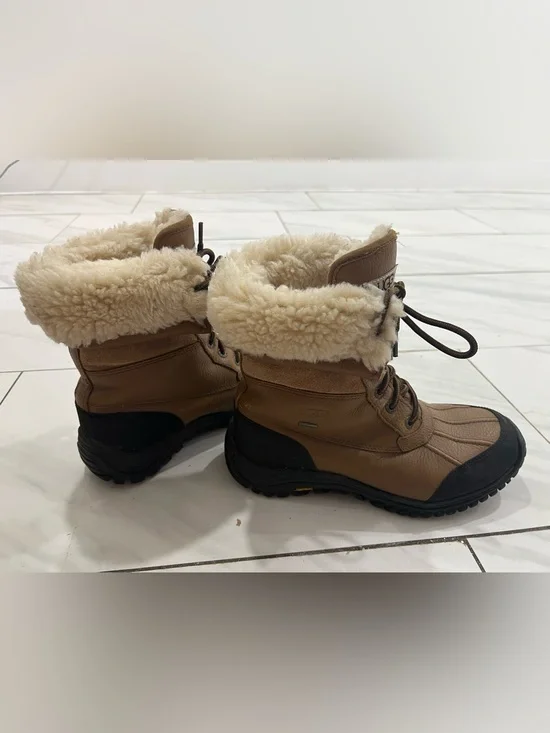 UGG Adirondack II boots