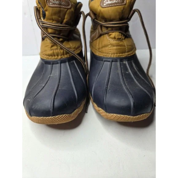 Skechers Womens Duck Boots Navy Brown Quilted‎ Nylon Rubber Lace Up Size 6