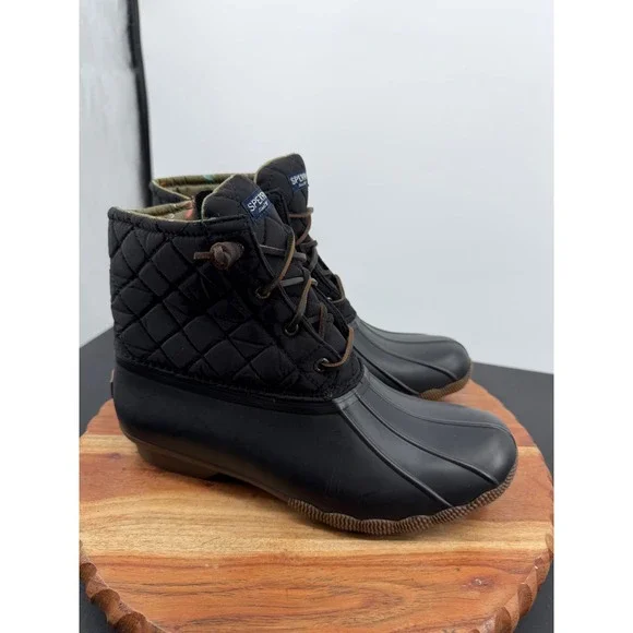 Sperry Saltwater Quilted Duck Boot Women 9 Black Waterproof STS94063