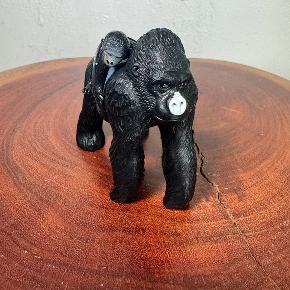 Terra‎ by Battat Gorilla Mother and Baby Wildlife Animal Figure Black AN6001L