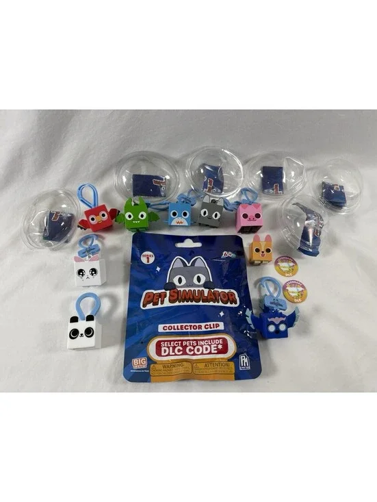 Lot Of Pet Simulator Plastic Figures And Keychains