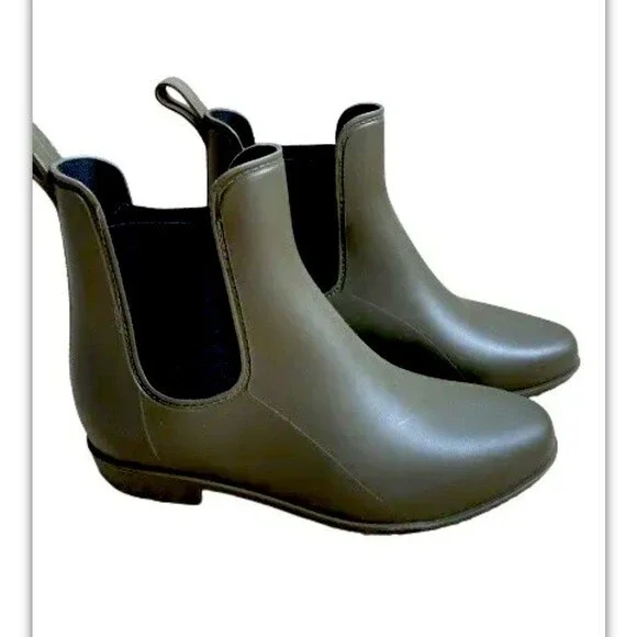 Target Women's Chelsea Rain Boots Military Green Khaki Size 7 Waterproof