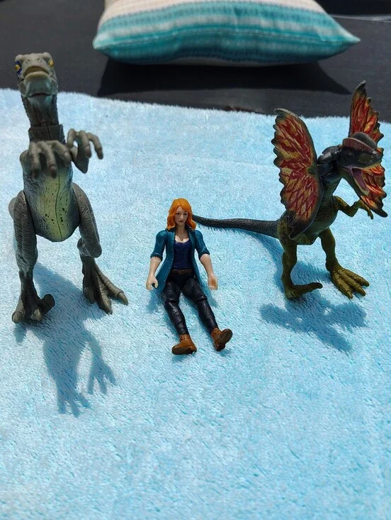 Lot Of 3 Jurassic World Dominion Claire Dearing, 2 Dinosaurs Jurassic Park
