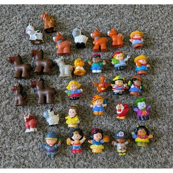 Fisher-Price Little People Lot of 31 Figures Farm Animals Horses Disney Princes