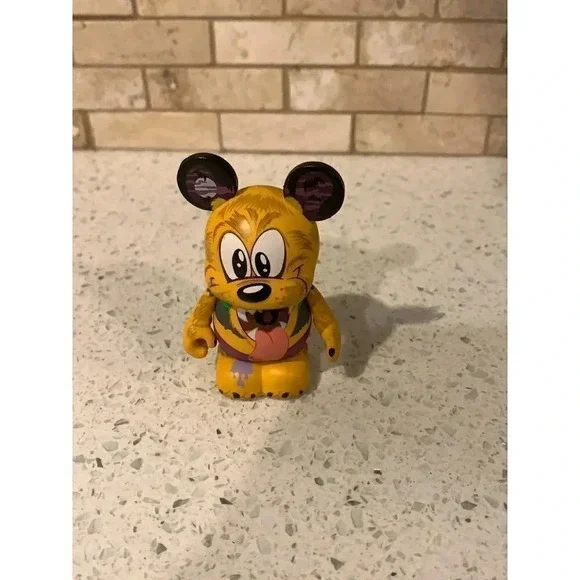 Disney Vinylmation - SPOOKY SERIES 2 - PLUTO WOLF  Bt‎