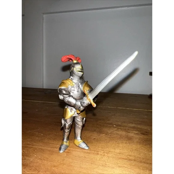 Schleich 2003‎ World of Knights BLUE KNIGHT w/BIG SWORD 70001 Foot Soldier 3.75