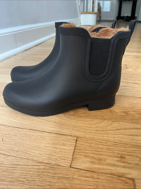 Chooka Women’s Delridge Waterproof Faux Fur Chelsea Rain Boot Slip On
