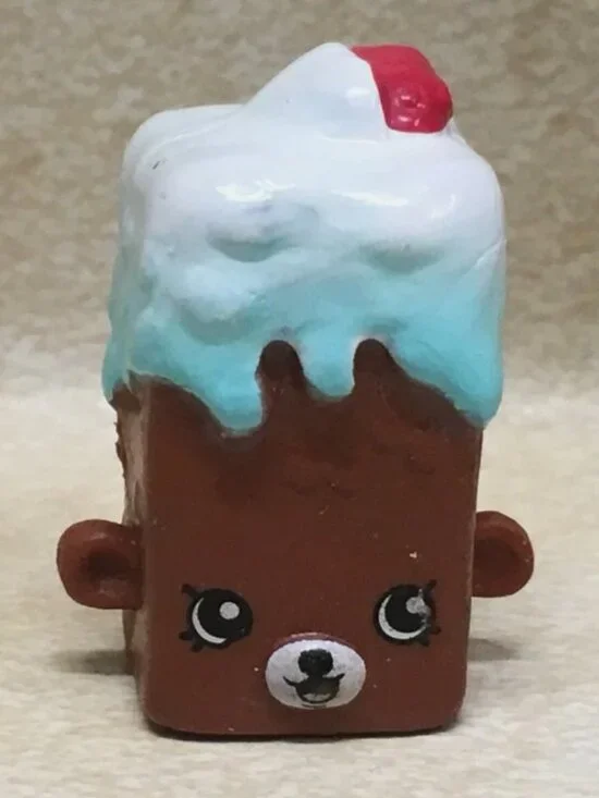 Season 5-Bakery Brittney Brownie Shopkins
