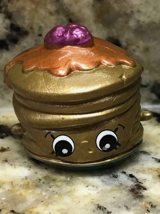ULTRA RARE Season 6-Fruit & Veggies Berry Sweet Pancakes Shopkins