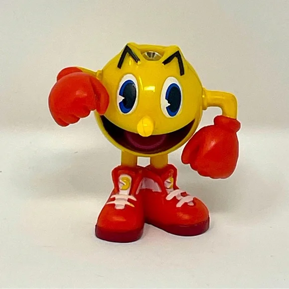 Pacman mini figure‎ 2” flashlight CandyRific promo