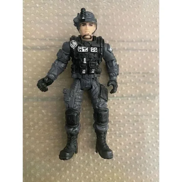 Sentinel 1 True Heroes Action Figure Grey & Black