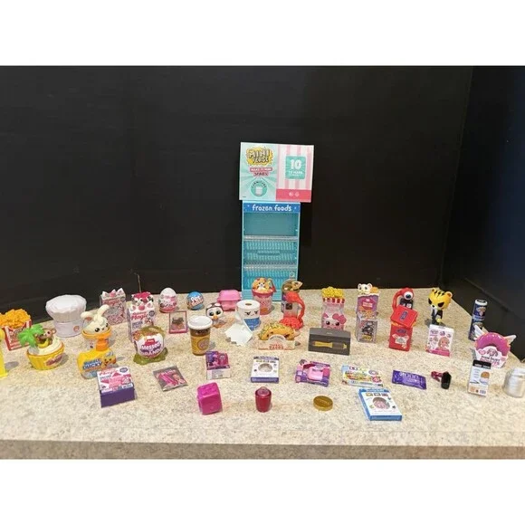 Huge 46pc Mini Collectible Toy Lot Gross Minis Kawaii Worlds Smallest MGA