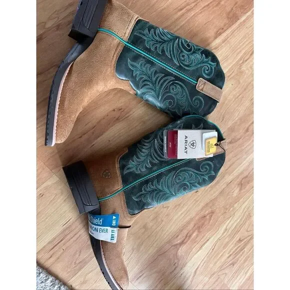 Ariat Women's Hybrid Ranch Time Square Toe Western Boot 6.5B