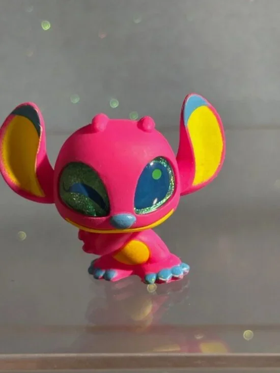 RARE Neon Glow Peek Angel Lilo & Stitch Disney Doorables