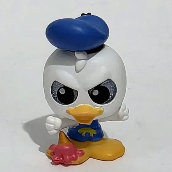Let's Party Series Pool Party Donald Duck Disney Doorables
