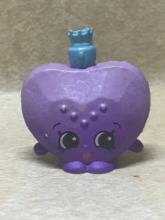 RARE Season 7- Princess Princess Scent (Purple) Shopkins