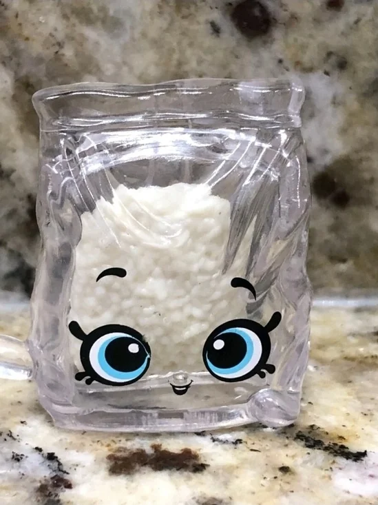 Kristy Krispy Season 12 Shopkins Real Littles