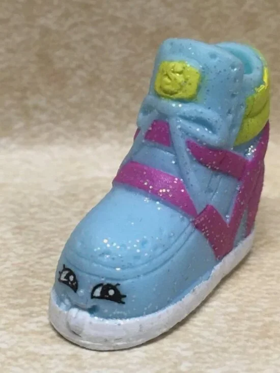 EXCLUSIVE Glamour Squad Sneaky Wedge Glitter Exclusive