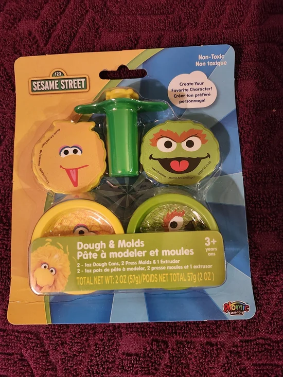Sesame Street Dough & Molds Playset - Yellow & Green