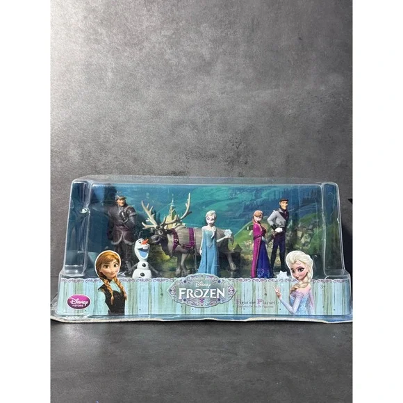 Disney Store Frozen Figurine Playset Elsa Anna Olaf Kristoff Sven Hans 6pc New
