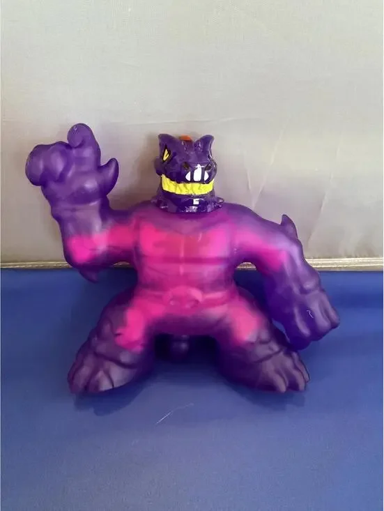 Heroes of Goo Jit Zu Purple Dino by Bandai X-ray Shredz Spinosaurus Toy