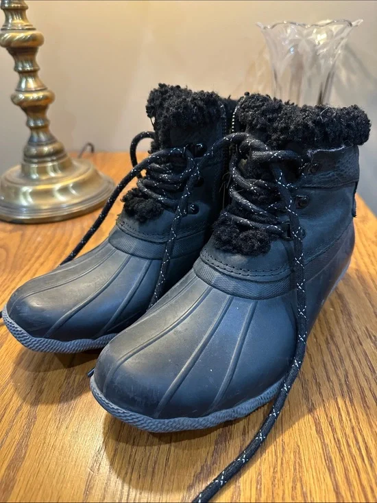 Sperry Black Faux-Fur Cuff Waterproof Lace-Up Winter Boots