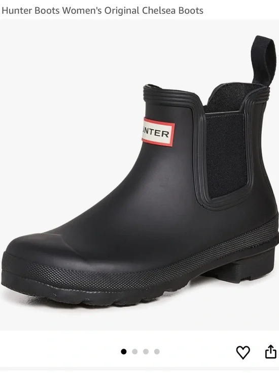 Hunter Women's Chelsea Short Rain Boot in Black with Red Logo