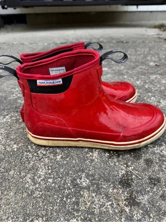 Women’s Red Waterproof Short Rain Boots