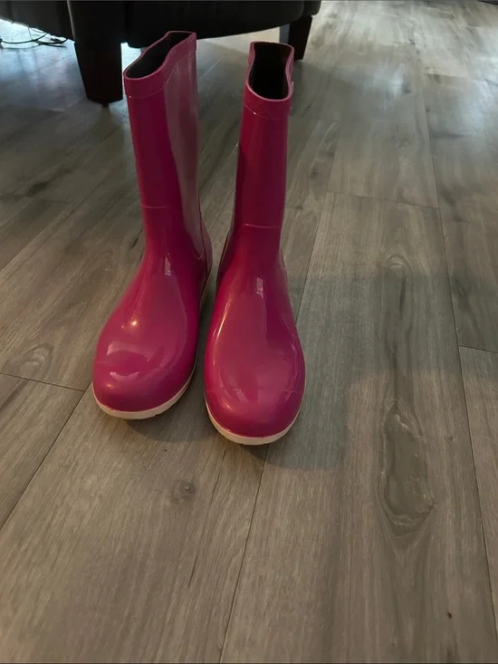 UGG Hot Pink Gloss Rain Boot