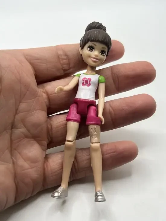 Barbie On The Go Mini Doll Figure