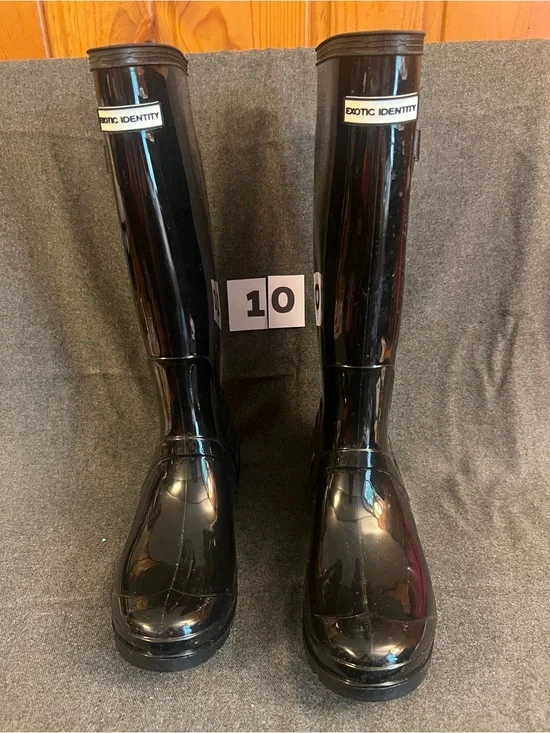 NEW! Black Gloss Rain Boots