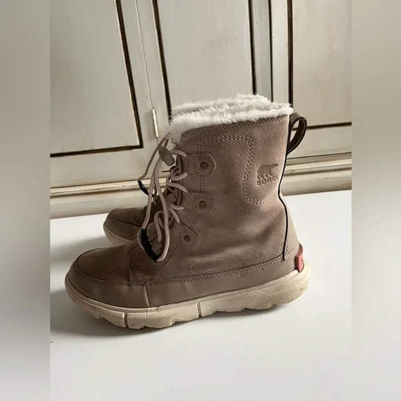 Women’s Sorel Explorer Il Joan Waterproof Faux Fur Lined Boot Light Tawny tan 6
