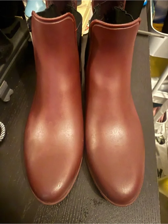 J. Crew Maroon Leather Chelsea Ankle Boots