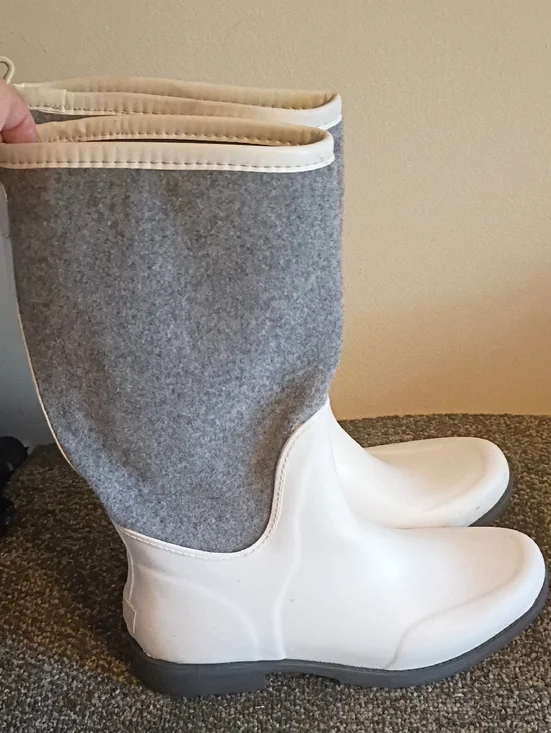 UGG Reinfall Women's Rainboots Gray Felt & White Rubber Size 12