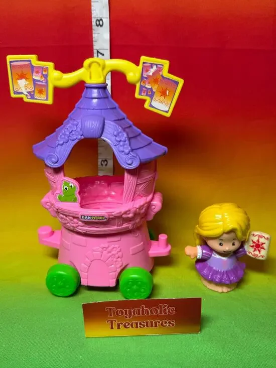 Fisher-Price Little People Disney Princess Parade Rapunzel & Pascal's Float