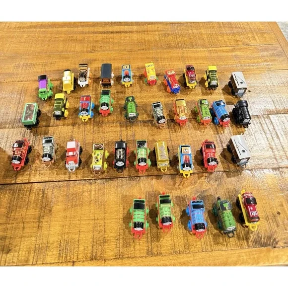 Lot Of 30+ Thomas The Tank Engine And Friends Mini Micro Trains Preowned