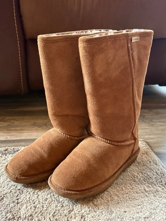 Bearpaw Boots Emma Tall (Hickory II)