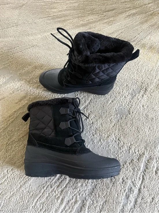 Lands' End black winter boots Quilted Suede rubber lace up pull on fur 10.5
